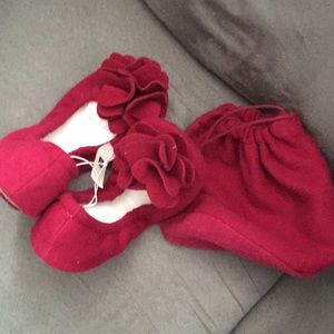 NWT 7 GAP WOOL burgundy slipper flats